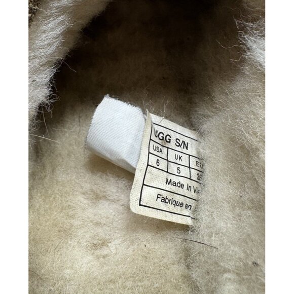 Ugg Tasman Slippers Chestnut Casual Suede Slip On 5252 Kids Size 6 Shoes - Picture 8 of 8